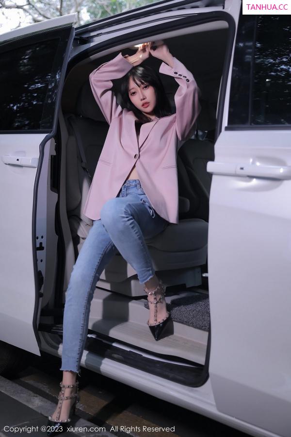 玥儿玥  [XiuRen]高清写真图 2023.03.03 No.6355 玥儿玥er 万宁旅拍第3张图片